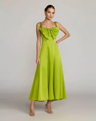 Green Sleeveless Satin Midi Dress With Bow Detail