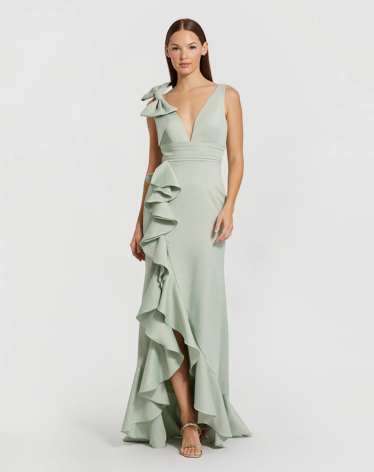 Sleeveless Ruffled V-Neck Gown With Bow